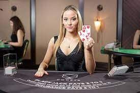 calie Ruleta, blackjack, póker y más
